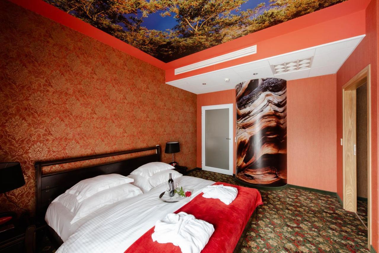 Hotel Lenart Groß Salze Exterior foto